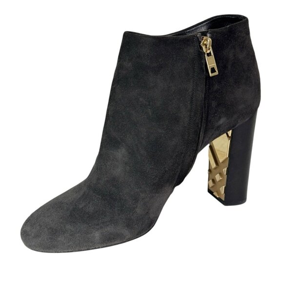 Burberry Women's 39 US9 Gray Heeled Leather Ankle Boot EUC - Picture 1 of 16